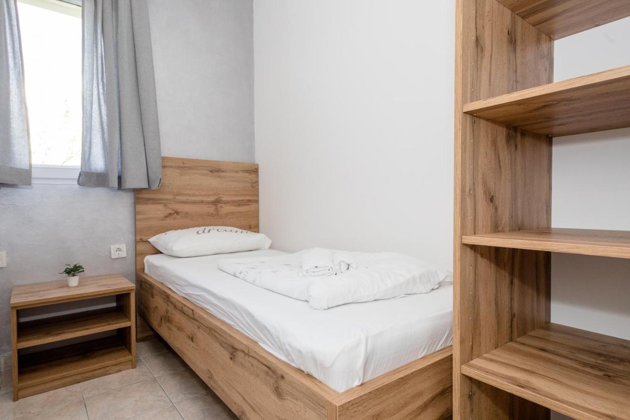 Apartmani Ana & Milo Lopar Eksteriør billede