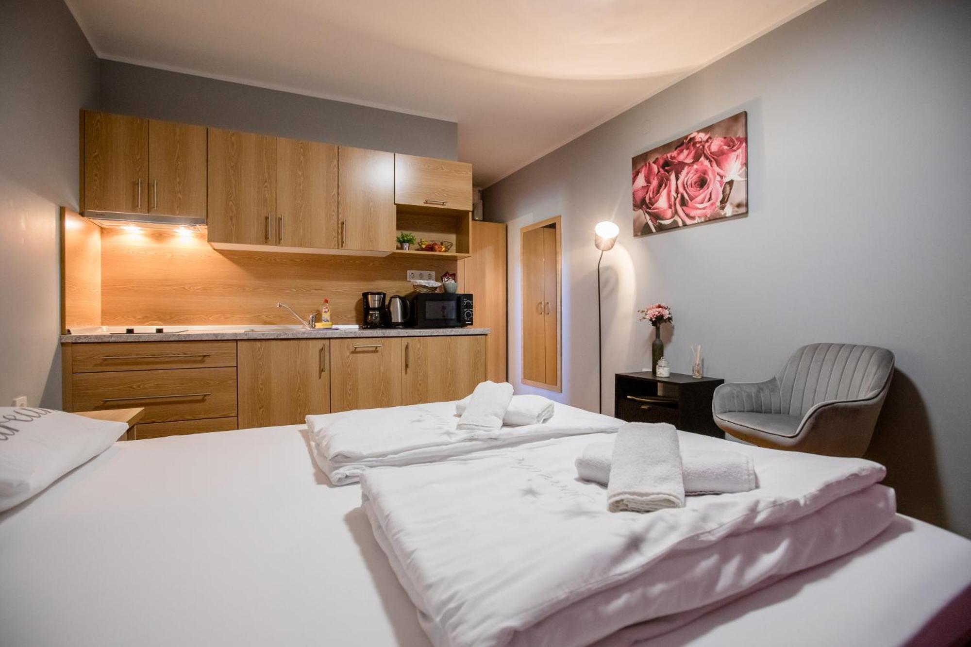 Apartmani Ana & Milo Lopar Værelse billede